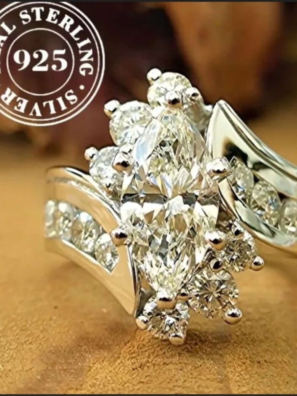 Marquise Moissanite Ring Size 9 Luxury Finger Ring 925 Silver Quiet Luxury NWT